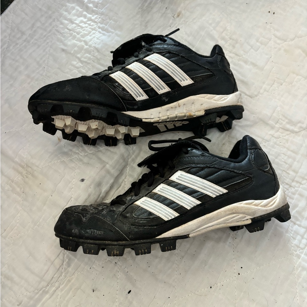 Adidas baseball cleats size 10.5 men’s